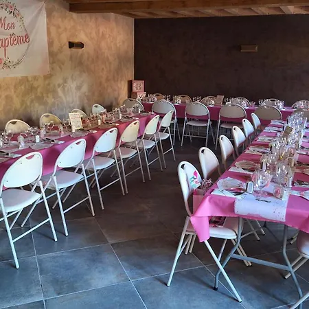 Au Puy Des Verites 3*