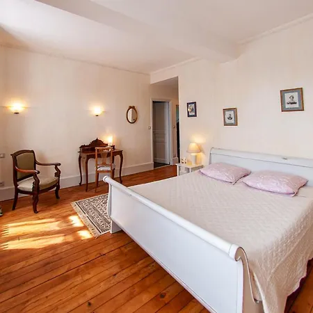 Au Puy Des Verites B&B 라팔리스