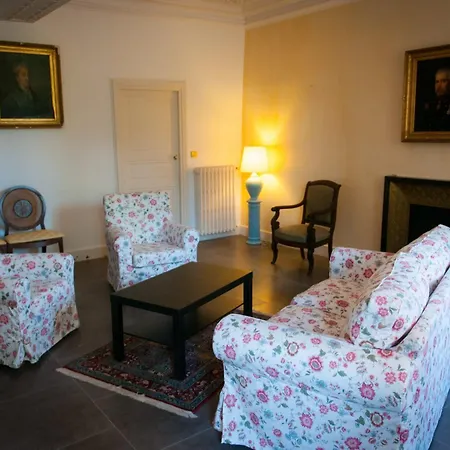 Au Puy Des Verites B&B 3*