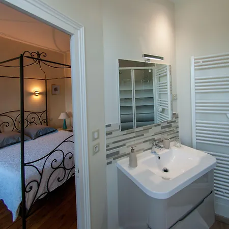 Au Puy Des Verites 3* Lapalisse