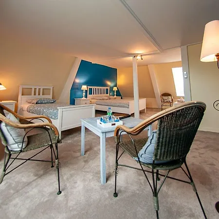 B&B Au Puy Des Verites 라팔리스