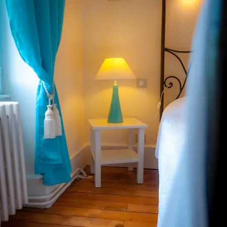 Couette-café Au Puy Des Vérités Lapalisse