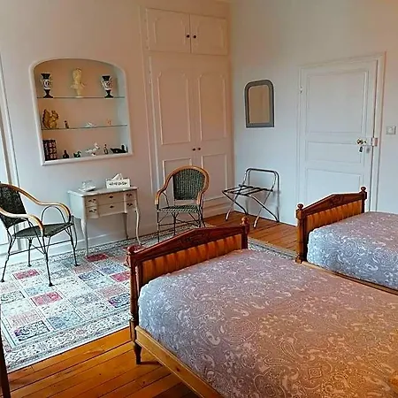 Couette-café Au Puy Des Vérités Lapalisse