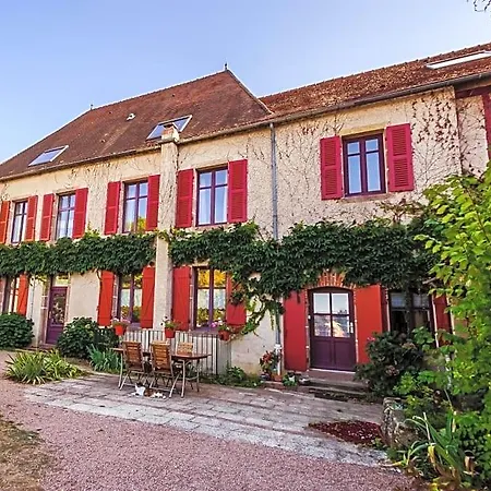 Au Puy Des Vérités Lapalisse
