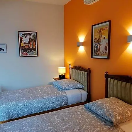 Au Puy Des Vérités Lapalisse