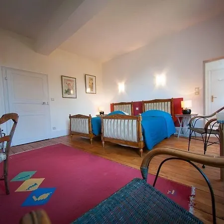 Au Puy Des Verites B&B