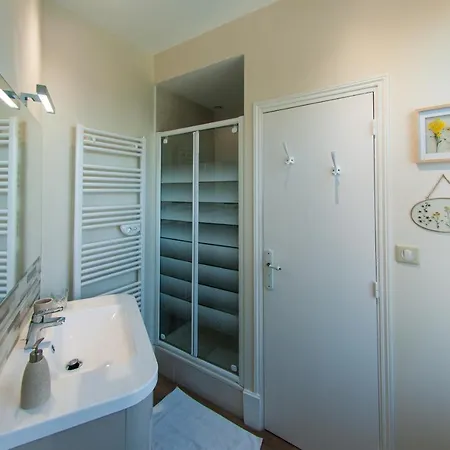 Bed & Breakfast Au Puy Des Verites Lapalisse