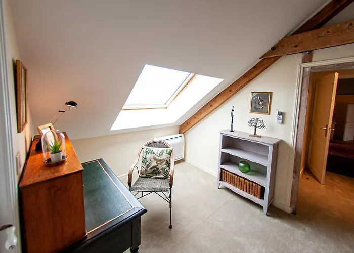 Au Puy Des Verites Лапалисс