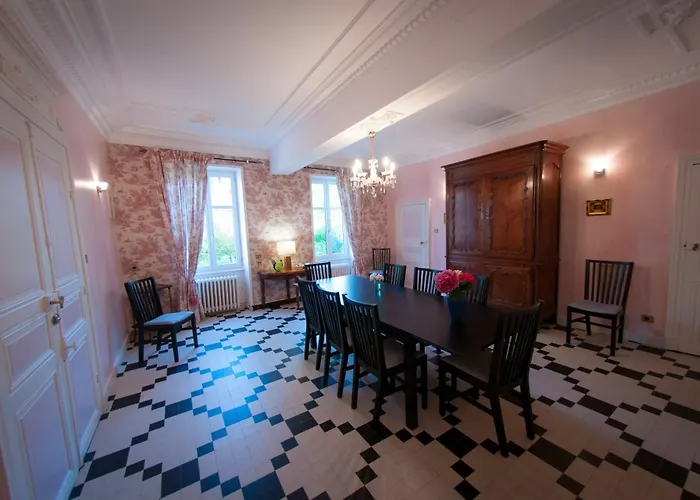 Au Puy Des Verites 3*