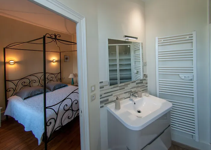 Au Puy Des Verites 3* Лапалисс