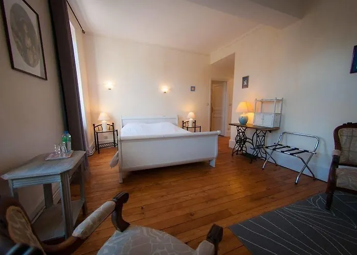 Au Puy Des Verites 3* Лапалисс