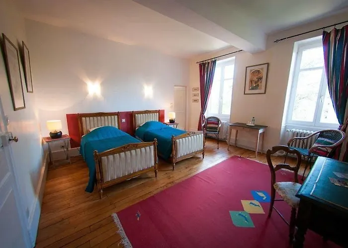 Au Puy Des Verites 3*